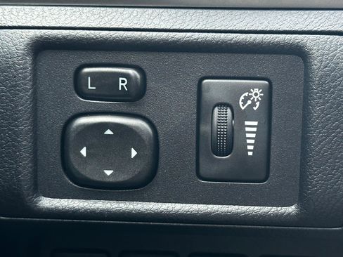 Used 2014 Lexus CT 200h image 27