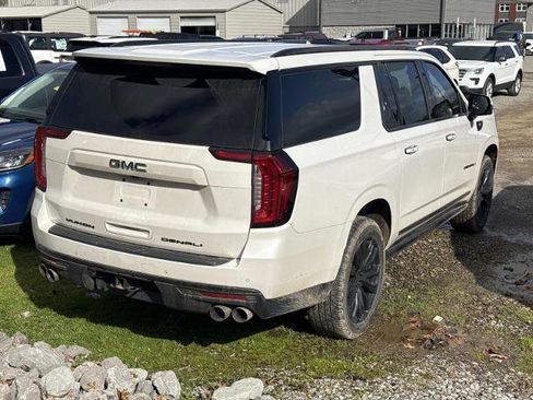 Used 2022 GMC Yukon XL Denali image 4