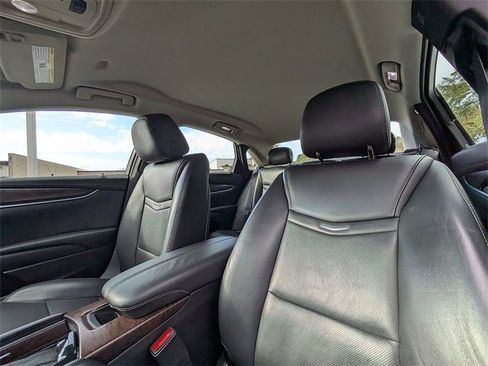Used 2019 Cadillac XTS Luxury image 20