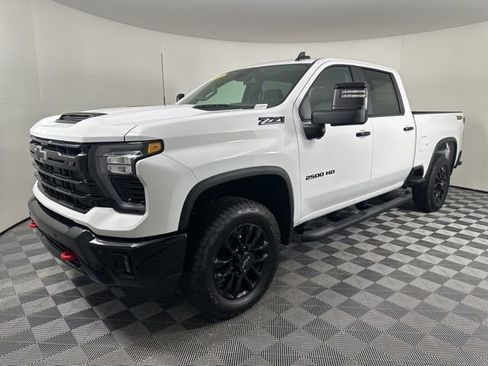 New 2026 Chevrolet Silverado 2500 LT w/ Trail Boss Package image 5