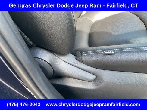Used 2021 Toyota RAV4 XLE w/ Convenience Package AWD/4WD image 21