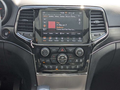 Certified 2021 Jeep Grand Cherokee Limited w/ Luxury Group II AWD/4WD image 19