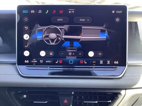 New 2026 Volkswagen Tiguan SE R-Line FWD image 24