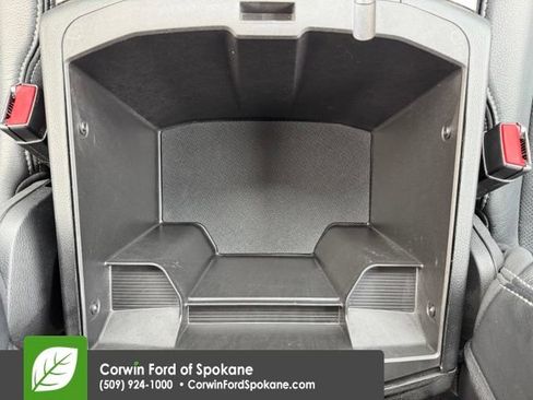 Used 2018 RAM 1500 Laramie w/ Convenience Group AWD/4WD image 32