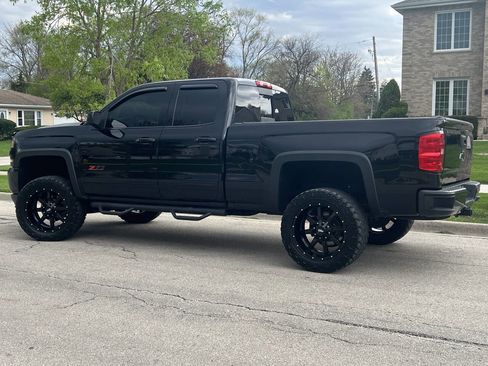 Used 2017 Chevrolet Silverado 1500 LT w/ All Star Edition AWD/4WD image 14