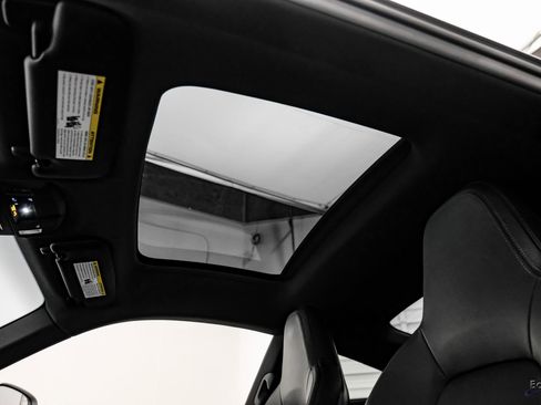 Used 2024 Porsche 911 Carrera GTS image 44