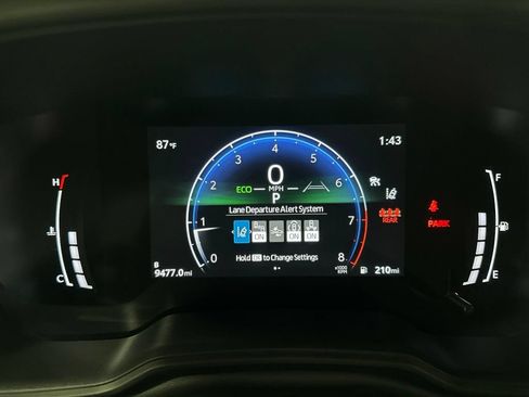 Used 2026 Toyota Corolla SE FWD image 22