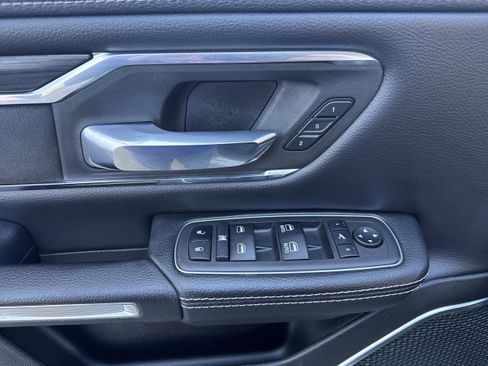 Used 2024 RAM 1500 Laramie image 8