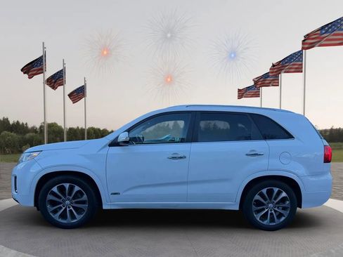 Used 2015 Kia Sorento SX image 4