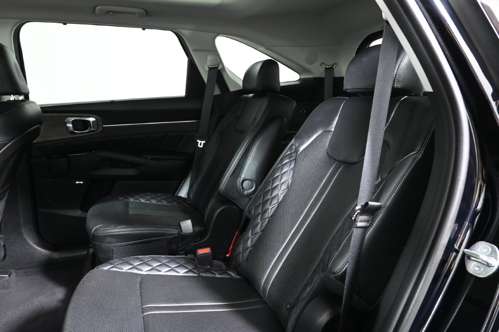 Used 2023 Kia Sorento SX Prestige AWD/4WD image 4