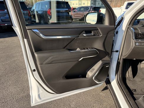 New 2026 GMC Acadia Elevation w/ Elevation Premium Package image 10