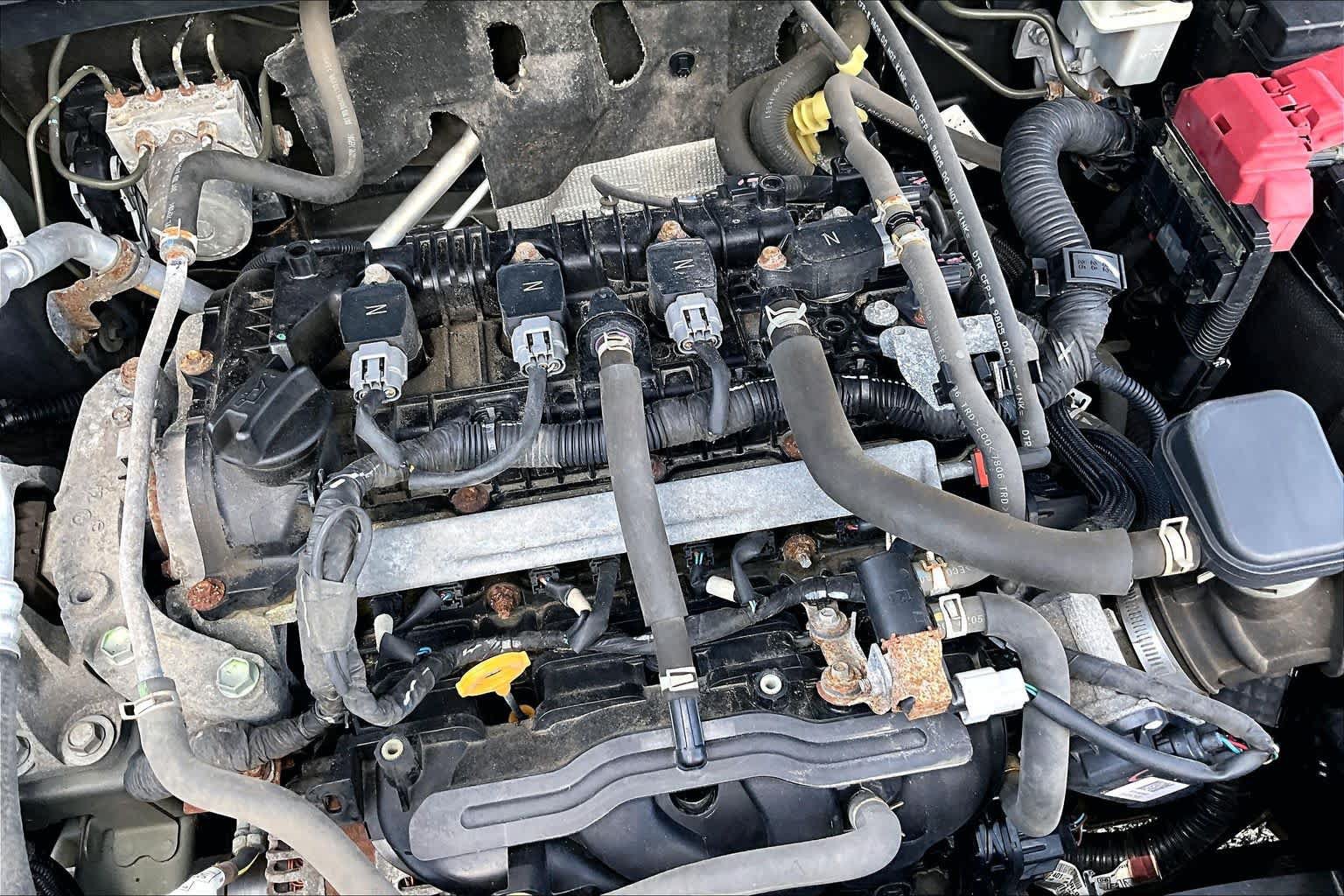 Used 2019 Nissan Kicks S FWD image 31