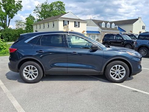 Certified 2022 Ford Escape SE w/ Convenience Package AWD/4WD image 17