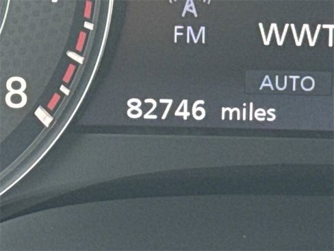 Certified 2022 Nissan Armada SL w/ Captain's Chairs Package image 42