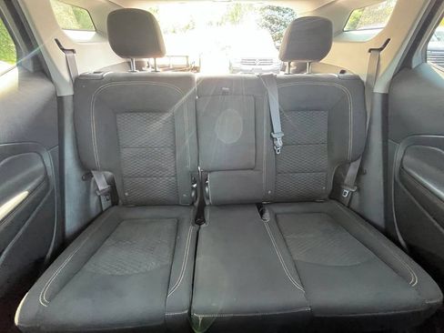 Used 2021 GMC Terrain SLE w/ Driver Convenience Package AWD/4WD image 28