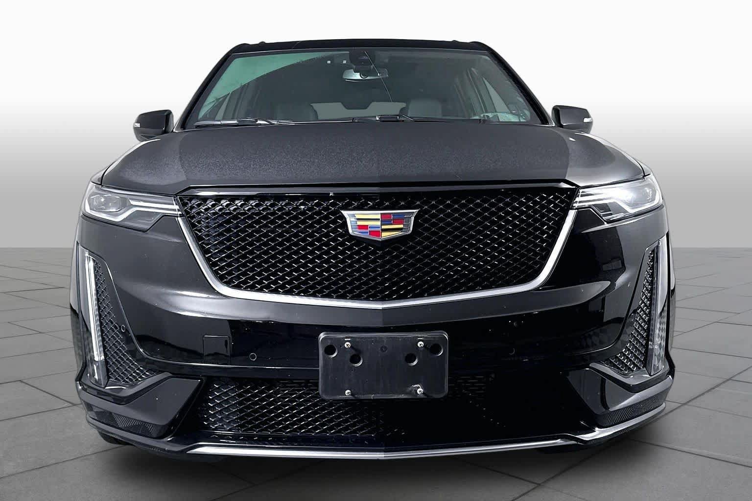 Used 2025 Cadillac XT6 Sport AWD/4WD image 3