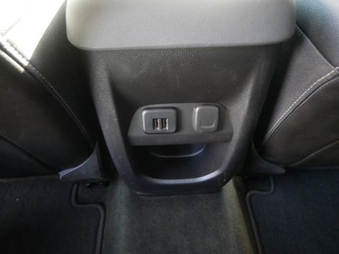 Used 2015 Chevrolet Colorado Z71 image 20