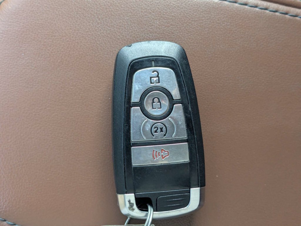 Used 2024 Ford Maverick Lariat w/ FX4 Off-Road Package AWD/4WD image 43