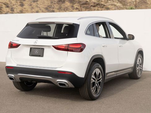 Used 2026 Mercedes-Benz GLA 250 image 5