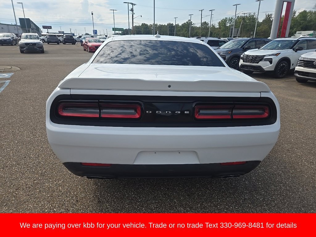 Used 2018 Dodge Challenger R/T Plus RWD image 8