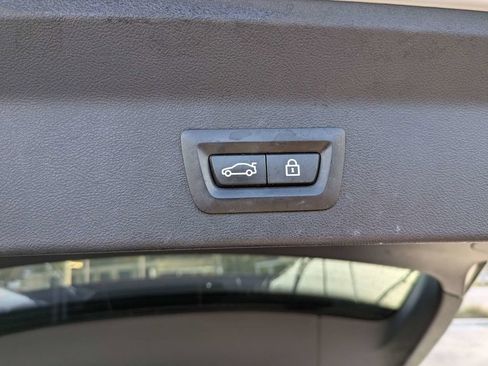 Used 2021 BMW X3 xDrive30i w/ Convenience Package image 14