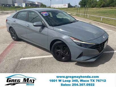 Used 2022 Hyundai Elantra SEL w/ Convenience Package
