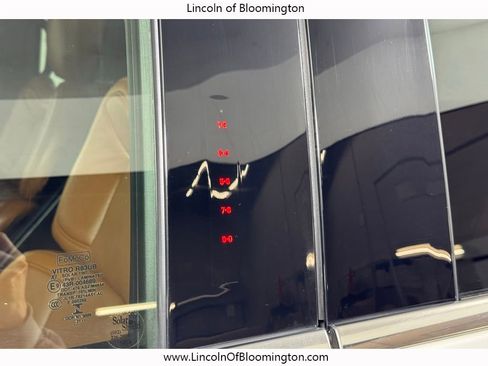 Used 2021 Lincoln Navigator L Reserve w/ Luxury Package image 15