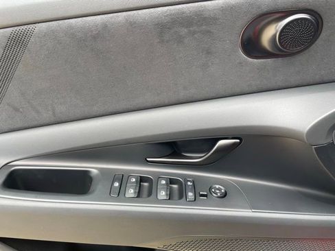 New 2025 Hyundai Elantra N image 19