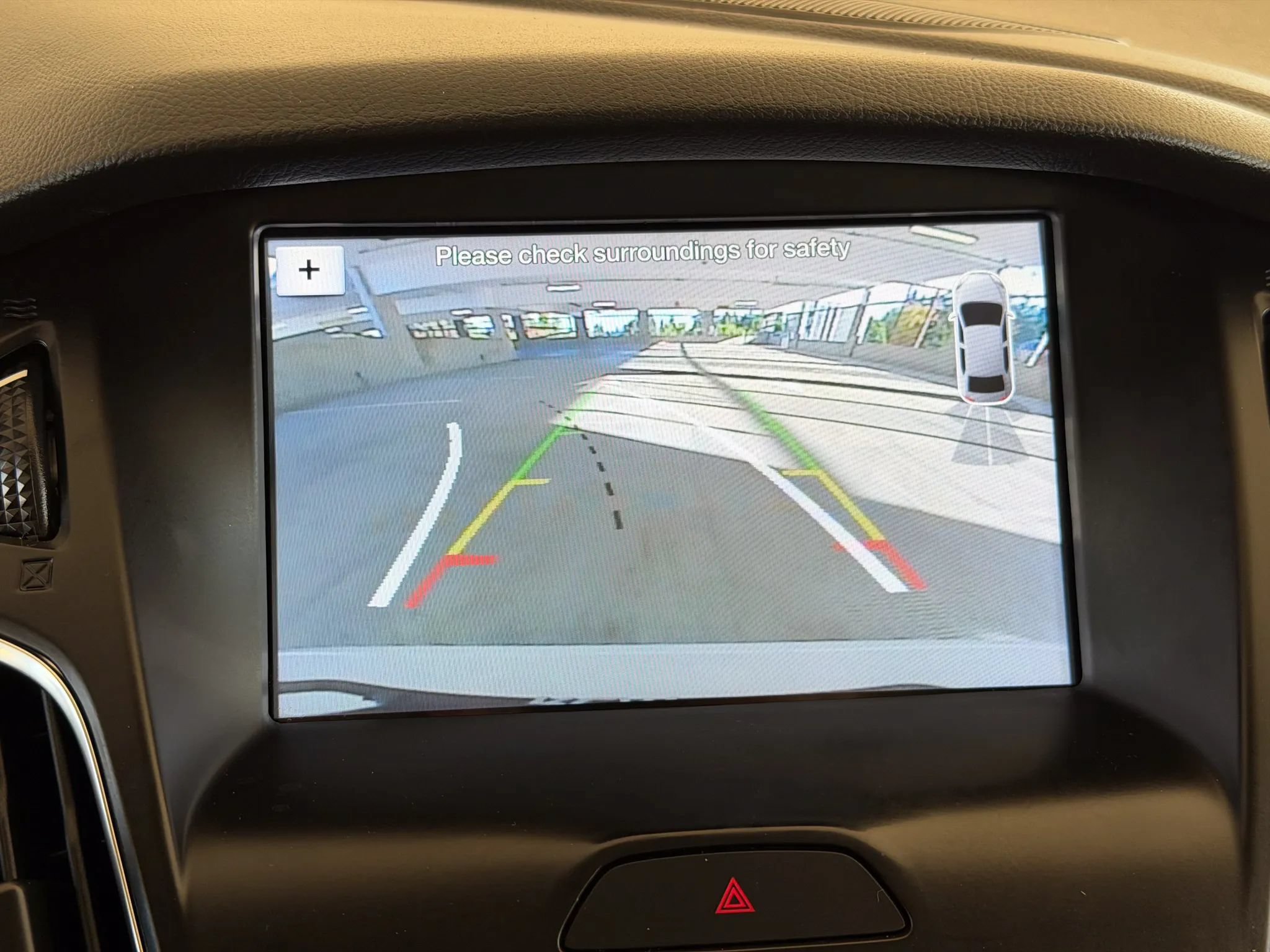 Used 2018 Ford Focus Titanium FWD image 37