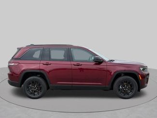 New 2026 Jeep Grand Cherokee Altitude AWD/4WD video 2