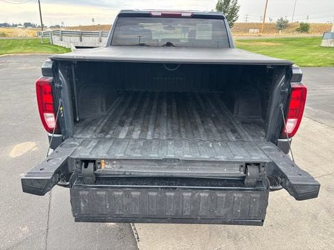 Certified 2021 GMC Sierra 1500 Elevation w/ LPO, Elevation Black Package AWD/4WD image 25