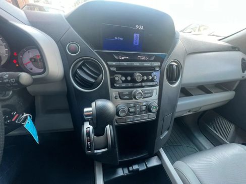 Used 2015 Honda Pilot LX image 22