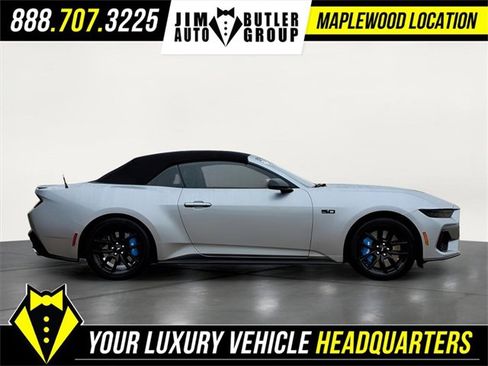 Used 2024 Ford Mustang GT Premium image 5