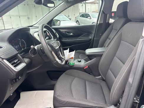 Used 2024 GMC Terrain SLE AWD/4WD image 10