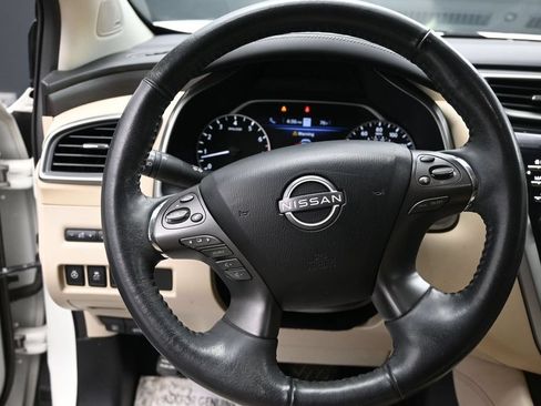 Used 2023 Nissan Murano Platinum w/ Cargo Package FWD image 16