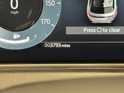 Used 2026 Land Rover Range Rover Velar Dynamic SE AWD/4WD image 25