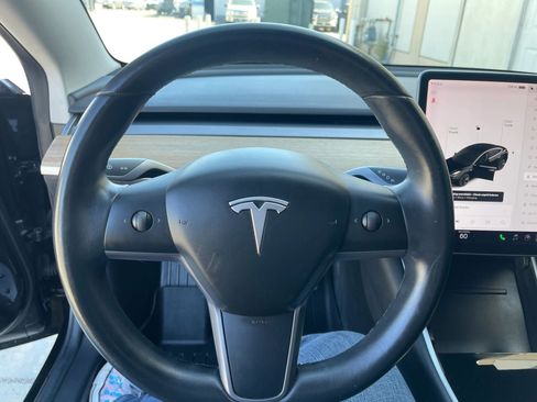 Used 2019 Tesla Model 3 Long Range AWD/4WD image 26