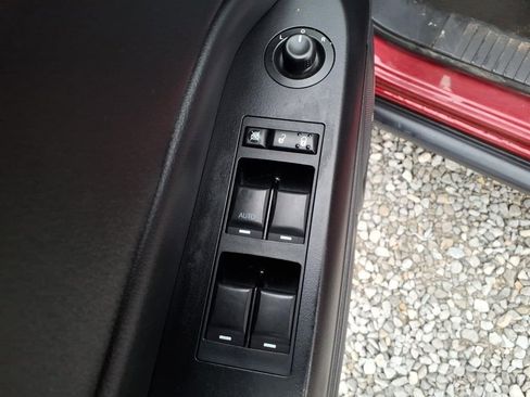 Used 2015 Jeep Patriot Latitude w/ Sun/Sound Group image 23