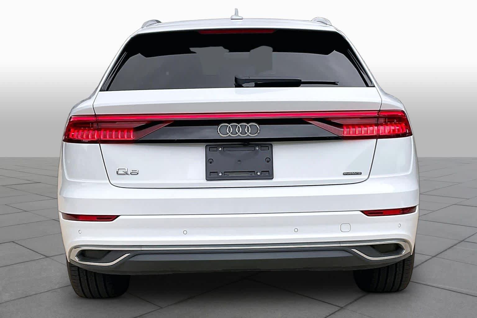 Used 2023 Audi Q8 Premium Plus AWD/4WD image 5