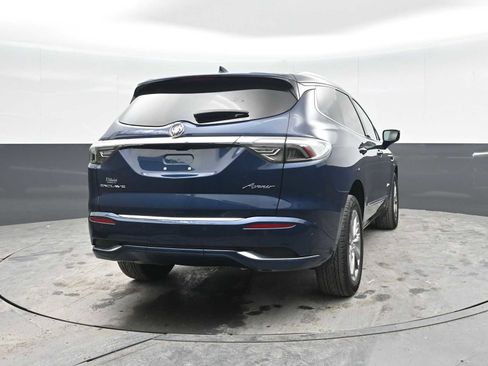 Used 2023 Buick Enclave Avenir w/ Avenir Technology Package FWD image 9
