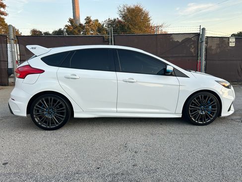 Used 2017 Ford Focus RS image 7