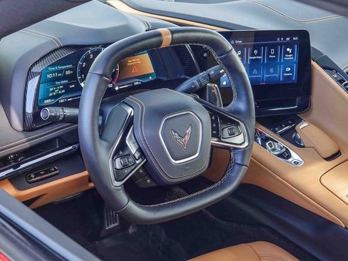 Used 2024 Chevrolet Corvette Stingray Premium Conv w/ Z51 Performance Package image 21