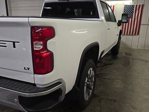 New 2026 Chevrolet Silverado 3500 LT w/ All Star Edition image 12