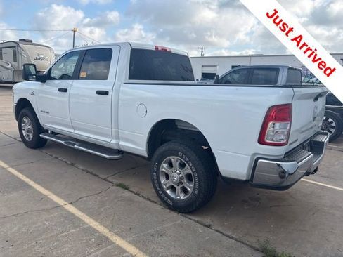 Used 2024 RAM 2500 Big Horn AWD/4WD image 11