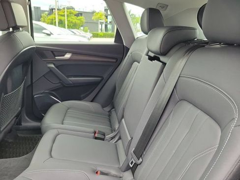 Certified 2023 Audi Q5 2.0T Premium w/ Convenience Package AWD/4WD image 11