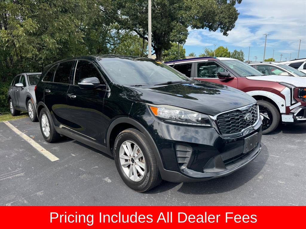 Used 2019 Kia Sorento FWD image 1