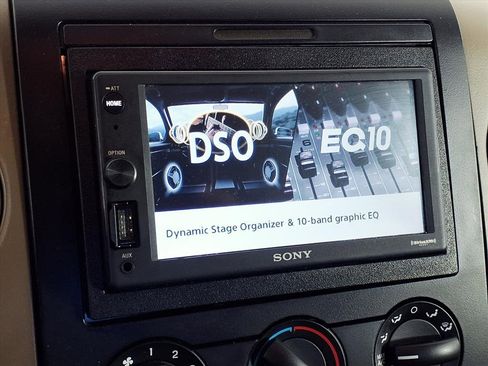 Used 2005 Ford F150 XLT image 24