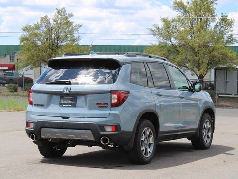 Used 2023 Honda Passport TrailSport image 5