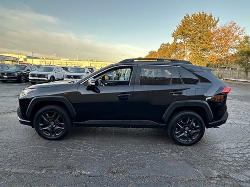 Used 2022 Toyota RAV4 Adventure image 7