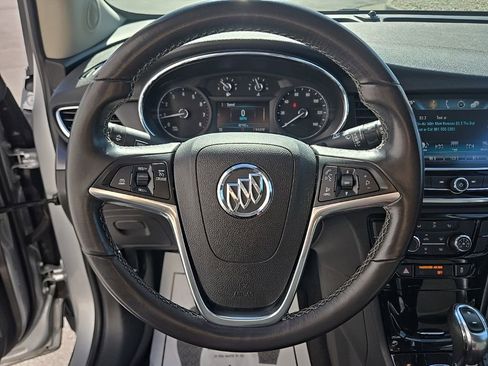 Used 2018 Buick Encore Preferred image 19